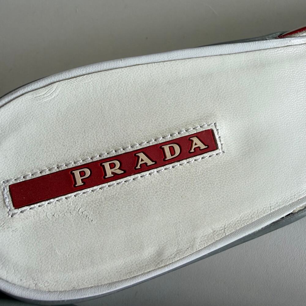 Vintage Prada (39/US 9) Y2K White Leather Square Toe Kitten Heel Mules - Picture 3 of 11